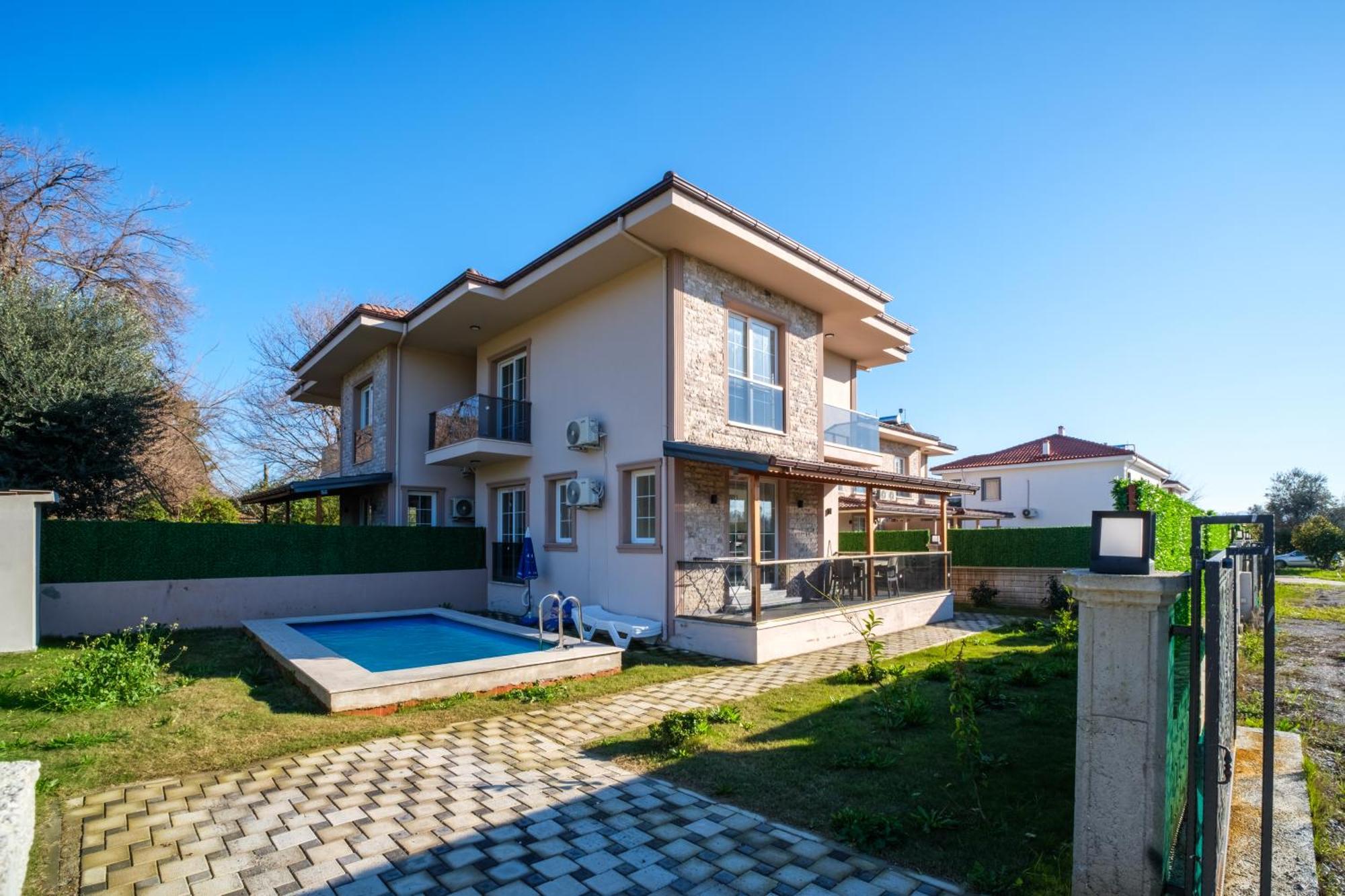 Villa Likya Karya Villalari
